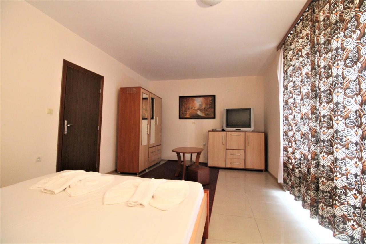 Eden - Menada Apartments Sunny Beach Esterno foto
