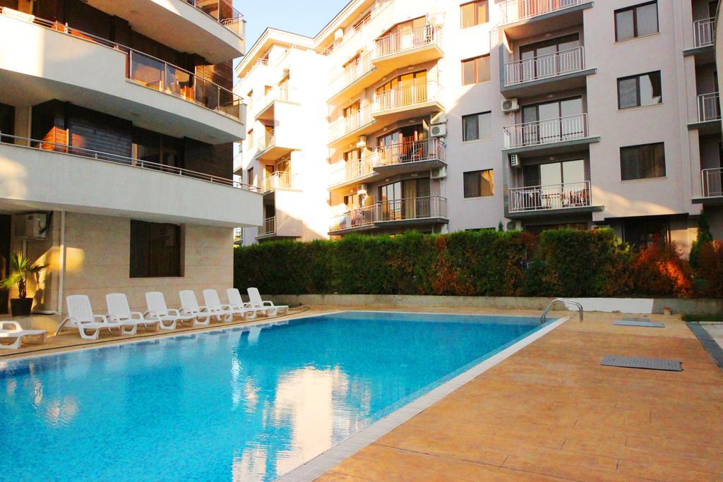 Eden - Menada Apartments Sunny Beach Esterno foto