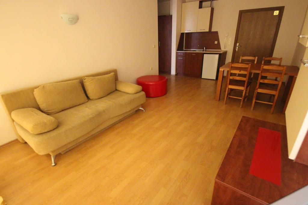 Eden - Menada Apartments Sunny Beach Esterno foto