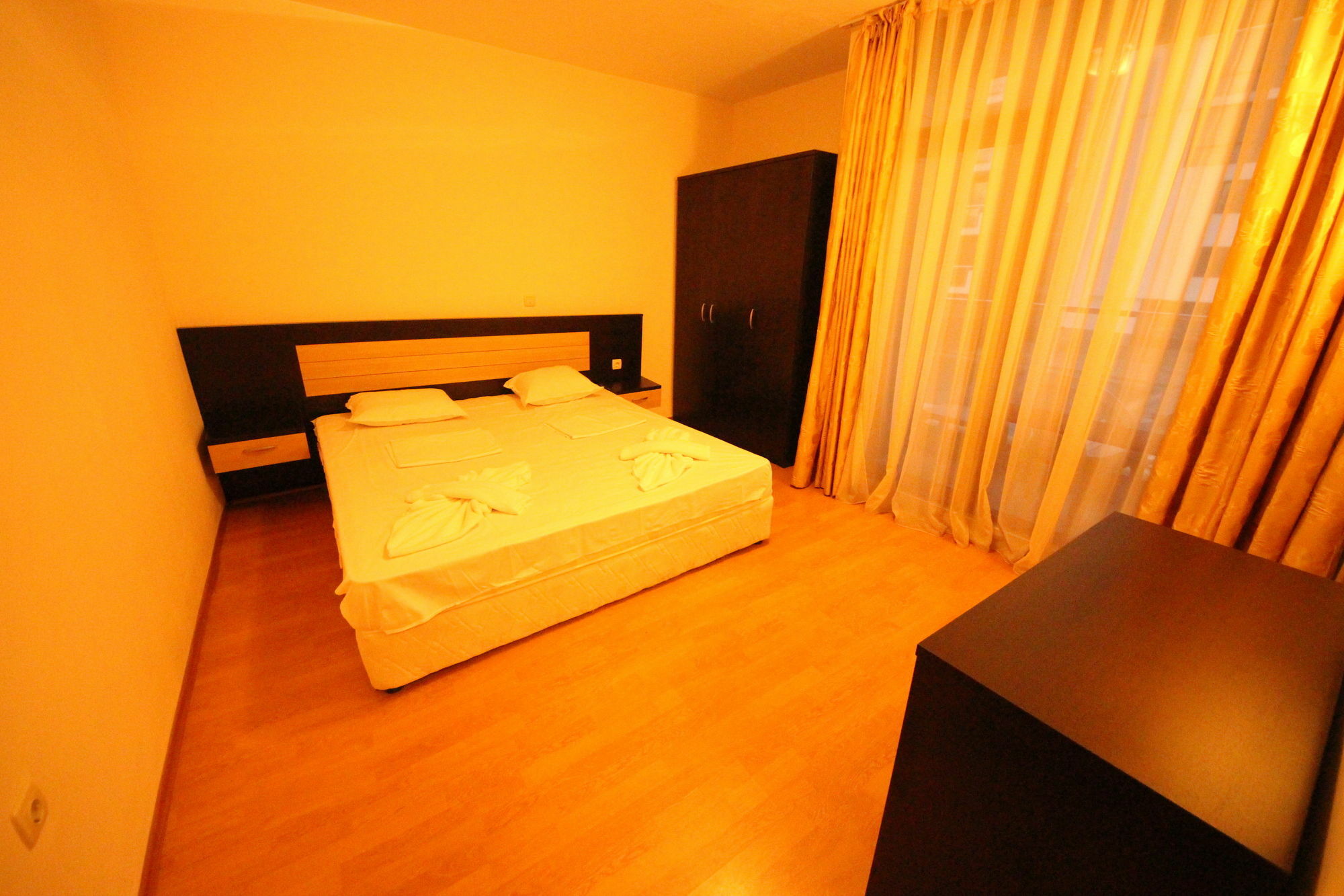 Eden - Menada Apartments Sunny Beach Esterno foto