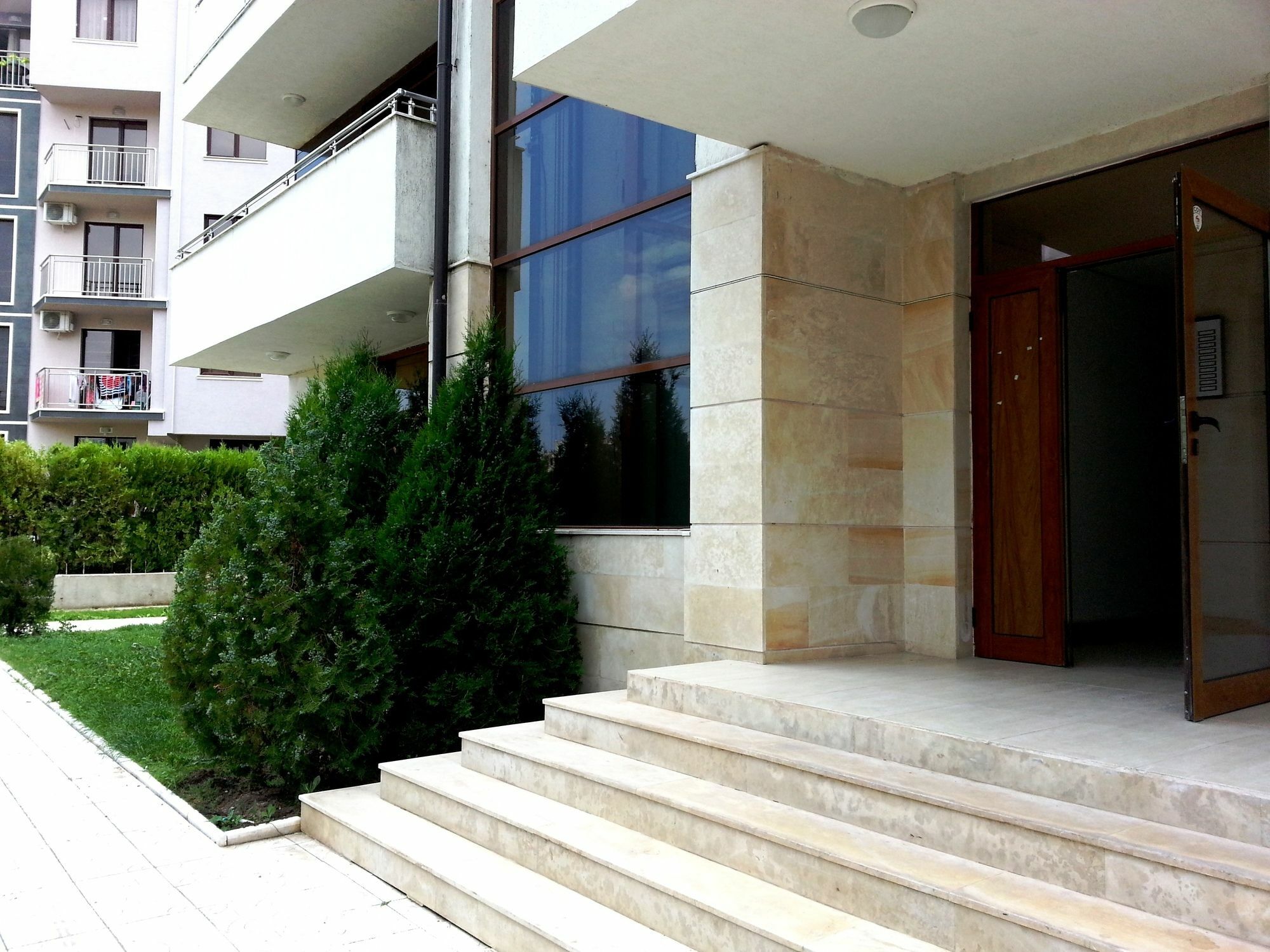 Eden - Menada Apartments Sunny Beach Esterno foto
